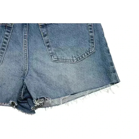NWT Urban Outfitters BDG Shorts Sz 24 Distressed Denim Summer Cut Off Button Fly - Picture 9 of 11